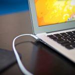 Tú portátil carga solo estando apagado