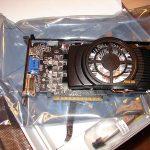 Asus fabrica la primera tarjeta gráfica que no se apaga nunca